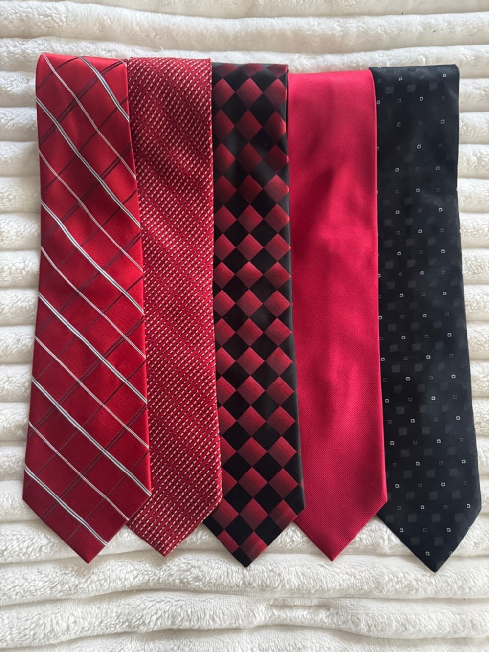 Premium Tie Bundle Red & Black Silk Ties